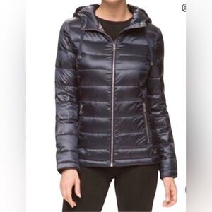 Andrew Marc light metallic purple packable Women's Black Puffer Jacket